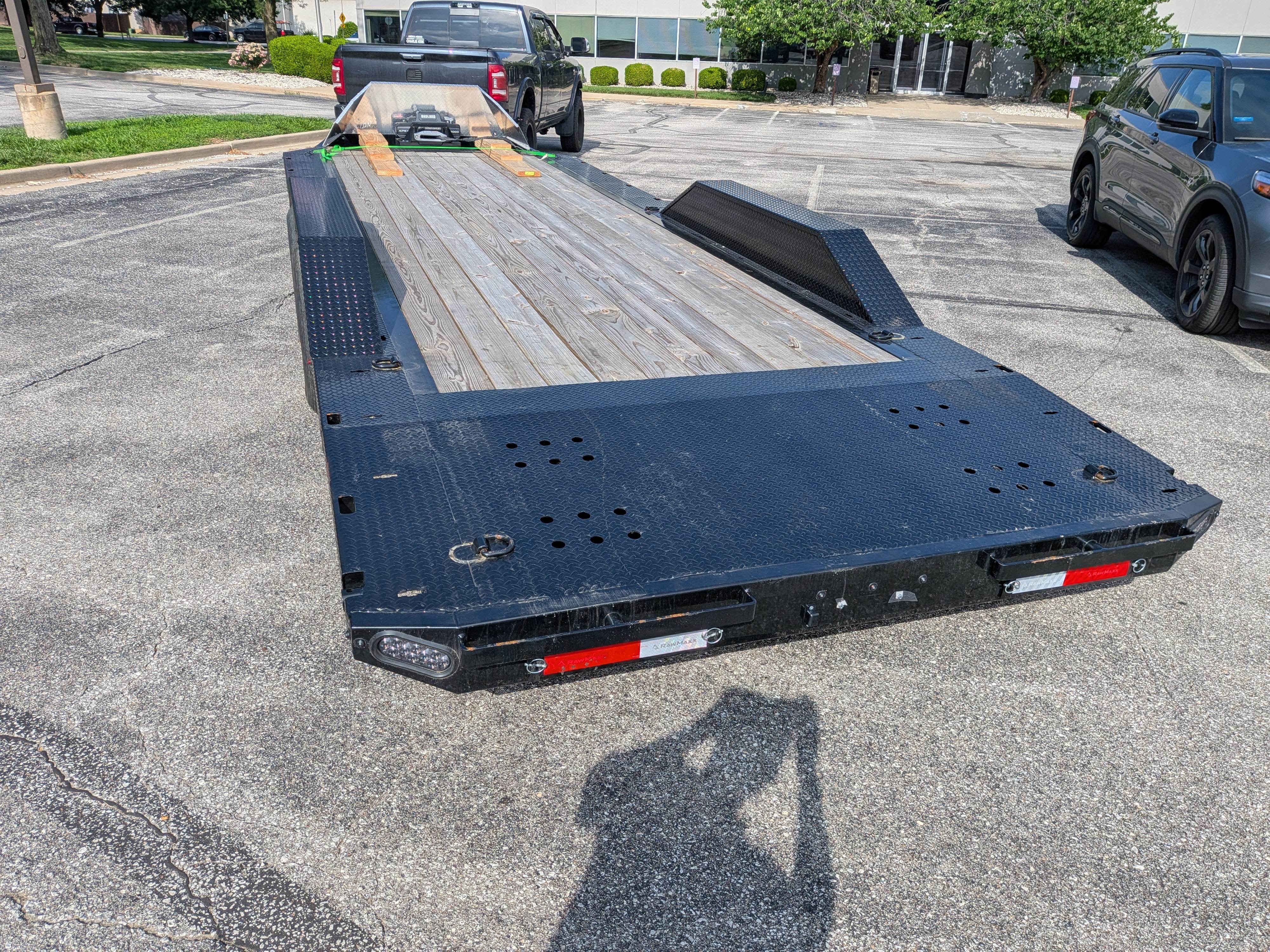 2025 Rawmaxx 24ft Car Hauler thumbnail 4