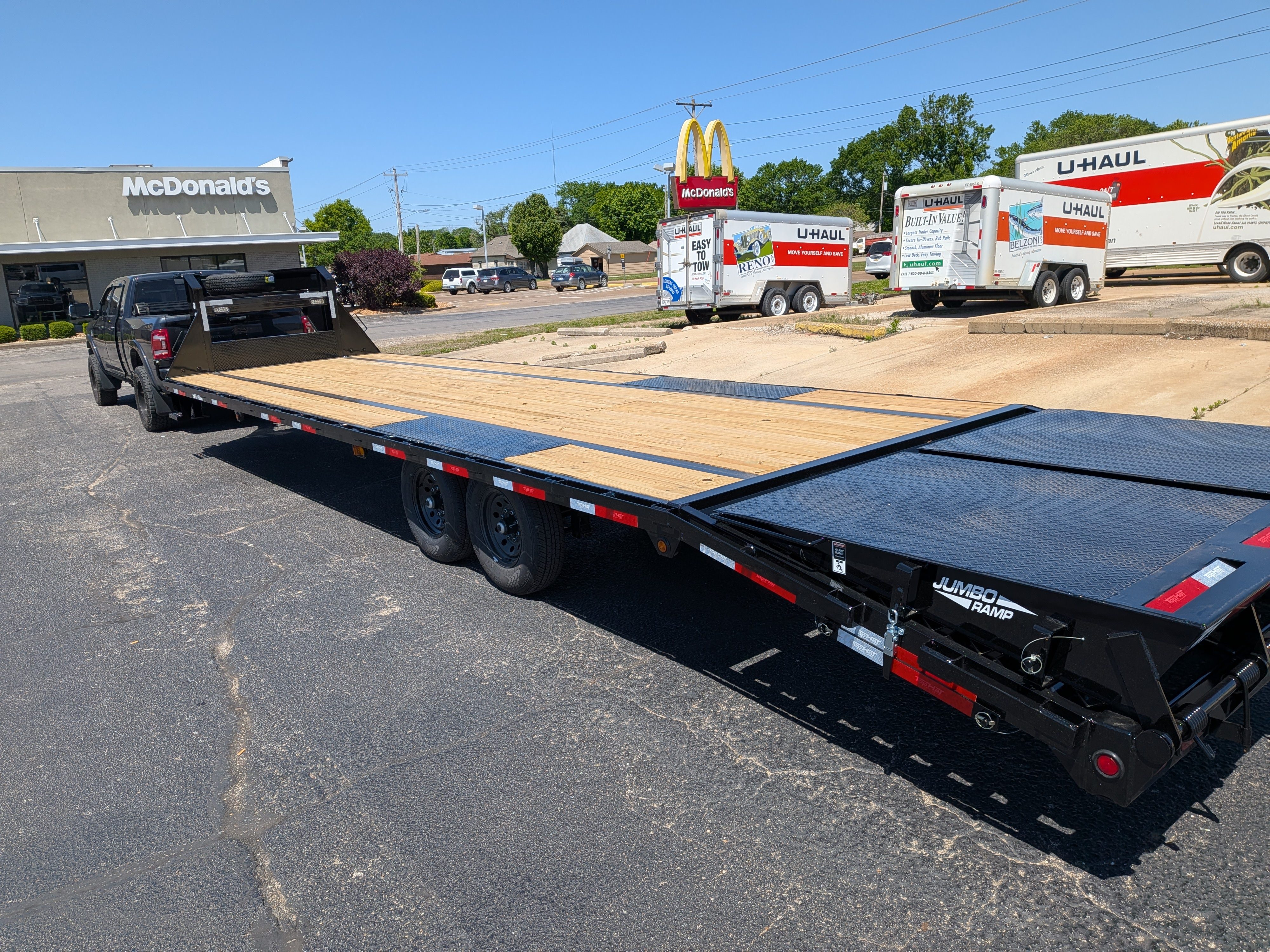 2026 Top Hat 32ft Gooseneck thumbnail 3